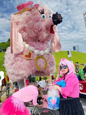 PINK POODLE Fifi remains the all-star of Baltimore's annual Kinetic Sculpture Race